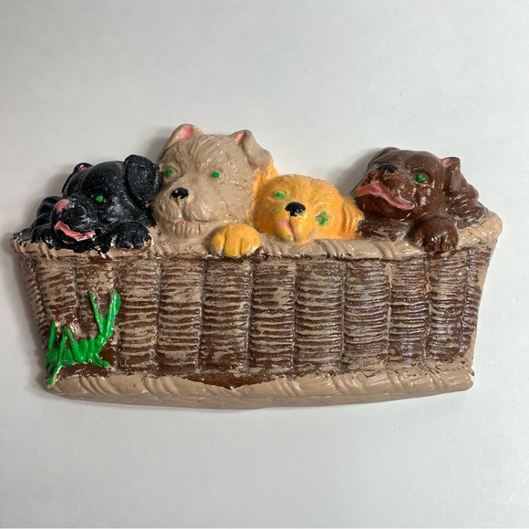 Vintage Chalkware Wall Hanging Puppies In Basket. - Picture 1 of 11